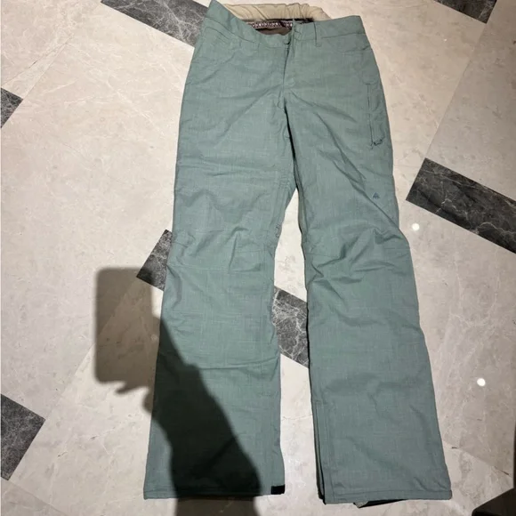 Burton's Women Fly Insulated Snow Pants